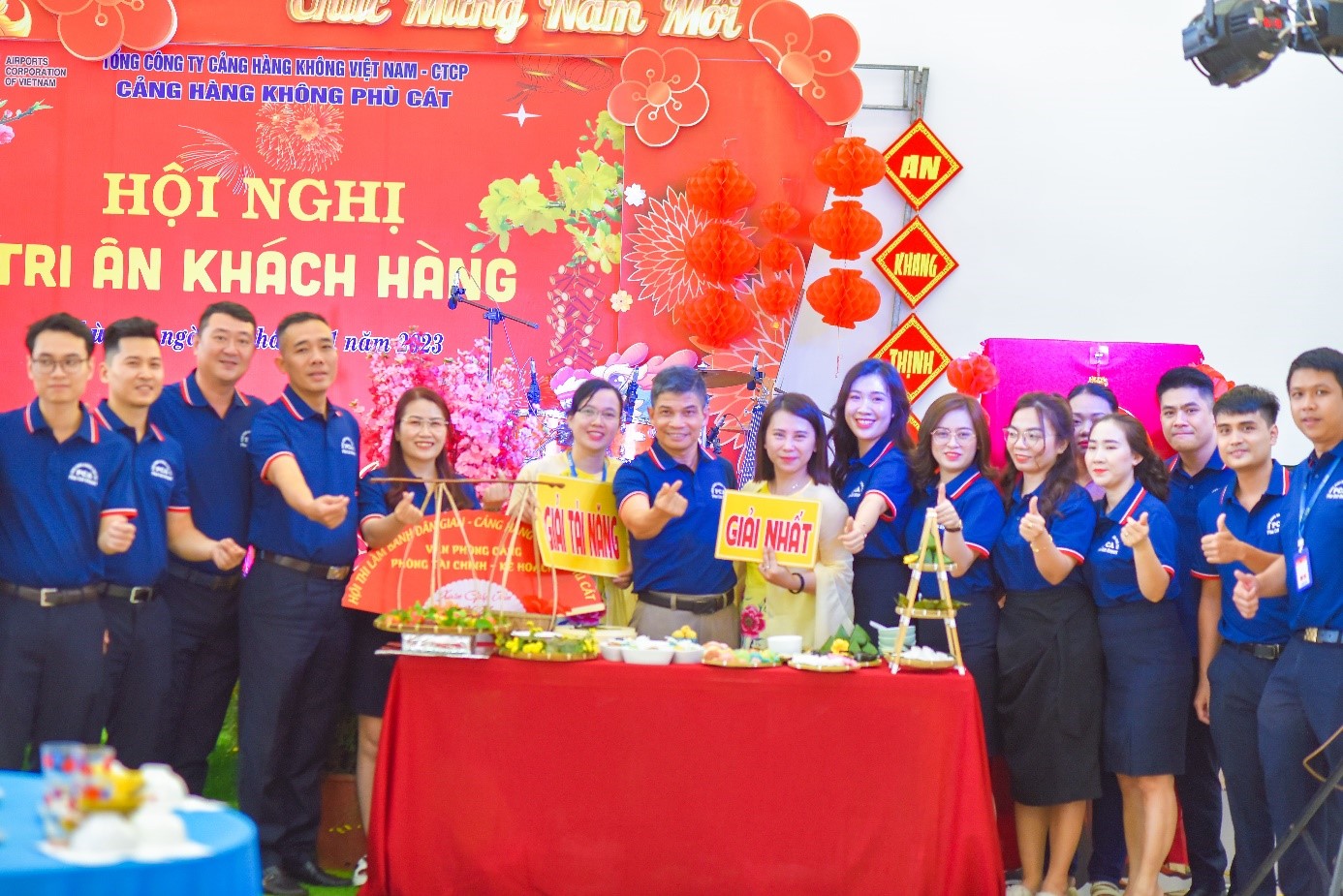 c-ng-h-ng-kh-ng-ph-c-t-t-ch-c-c-c-ho-t-ng-nh-n-d-p-n-m-m-i-2024